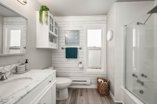 1246 Oxford Street, White Rock, BC 