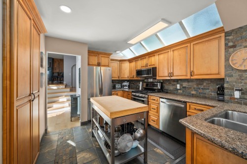 1246 Oxford Street, White Rock, BC 