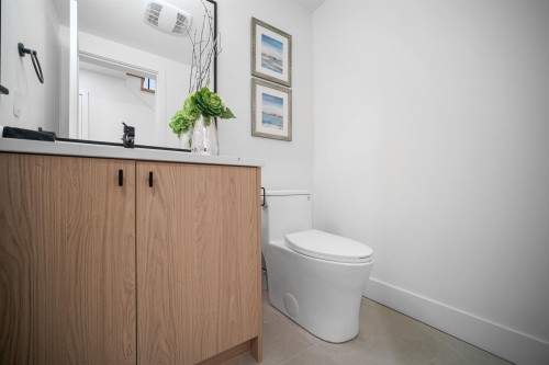 9216 114 Street, Delta, BC 