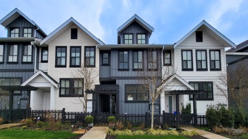 8163 202 Street  Langley, BC V2Y 3K2