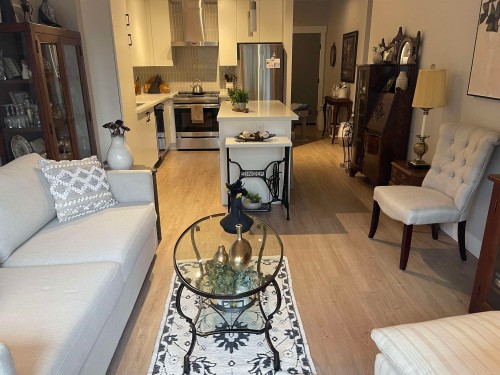 B302-20838 78B Avenue, Langley, BC 