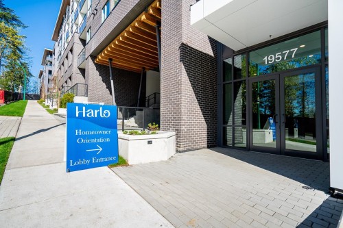 307-19577 65B Avenue, Surrey, BC 