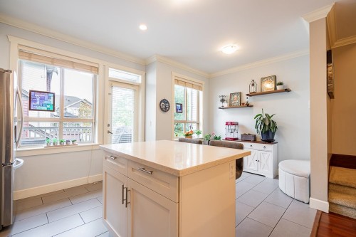 25-19560 68 Avenue, Surrey, BC 