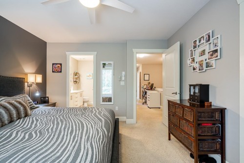 25-19560 68 Avenue, Surrey, BC 