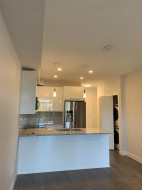 301-20686 Eastleigh Crescent  Langley, BC V3A 0M4