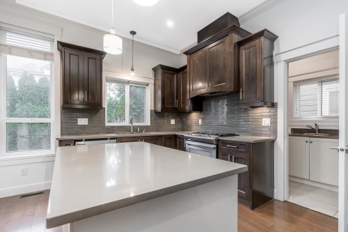 17349 1 Avenue, Surrey, BC 