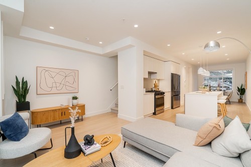 108-5330 198 Street, Langley, BC 