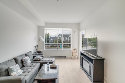 B220-20834 80 Avenue, Langley, BC 