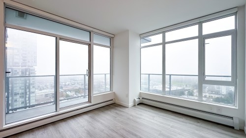 2208-13350 Central Avenue, Surrey, BC 