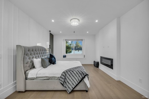 14138 75A Avenue, Surrey, BC 