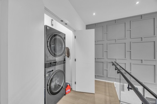 14138 75A Avenue, Surrey, BC 