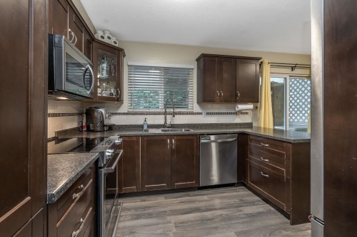 13288 64A Avenue, Surrey, BC 