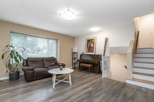 13288 64A Avenue, Surrey, BC 