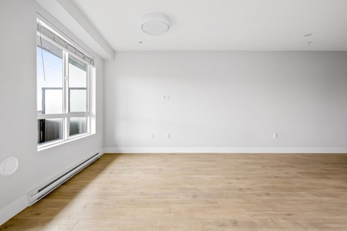 214-20061 Fraser Highway, Langley, BC 