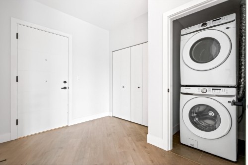 214-20061 Fraser Highway, Langley, BC 