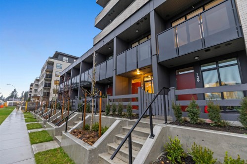 128-8509 158 Street, Surrey, BC 