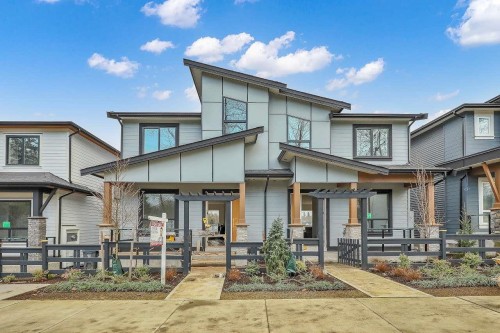 7746 196 Street  Langley, BC V2Y 3V4