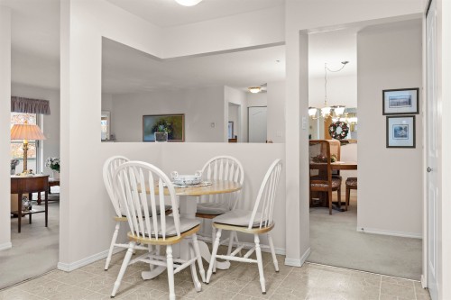 246-2451 Gladwin Road, Abbotsford, BC 