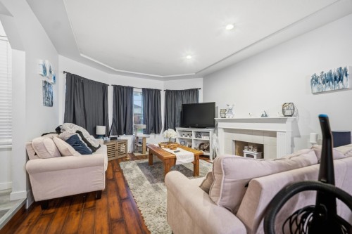 18592 62 Avenue, Surrey, BC 