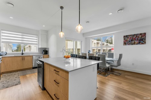 1-12585 104A Avenue, Surrey, BC 