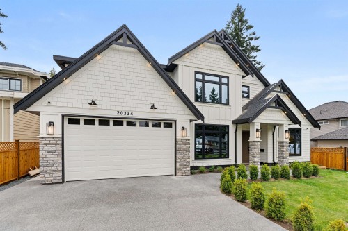 20334 42 Avenue  Langley, BC V3A 3A7