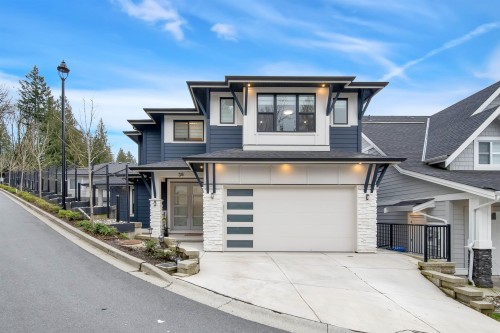 38-4217 Old Clayburn Road  Abbotsford, BC V3G 1L5