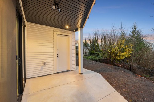 1-35133 Christina Place, Abbotsford, BC 