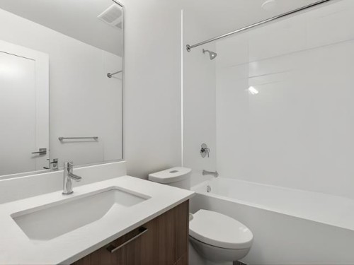 206-20065 85 Avenue, Langley, BC 