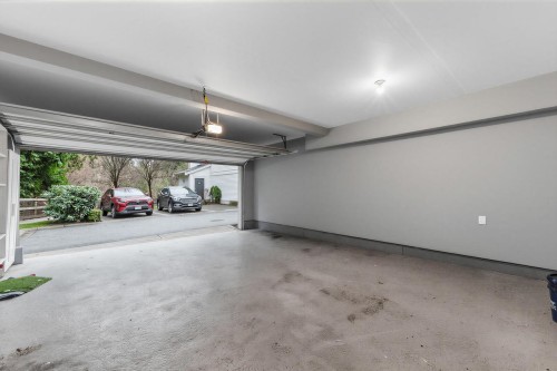 14-10433 158 Street, Surrey, BC 