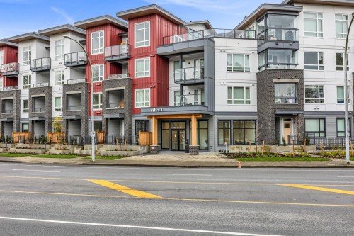 325-13788 76 Avenue  Surrey, BC V3W 3V9