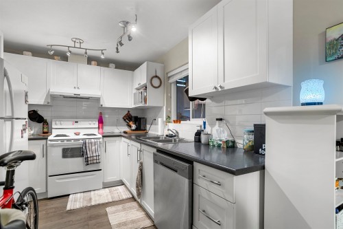 27557 27A Avenue, Langley, BC 