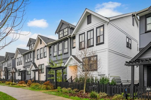 8141 202 Street  Langley, BC V2Y 3K2