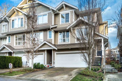 32-7059 210 Street, Langley, BC 