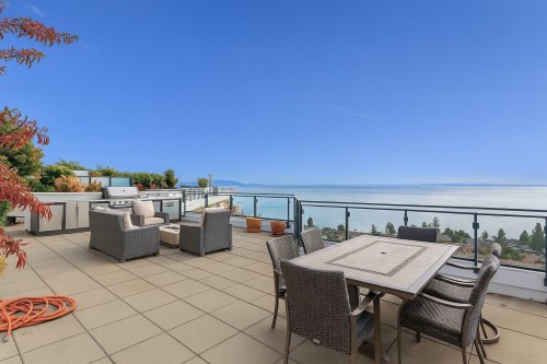 Ph1-1439 George Street, White Rock, BC 