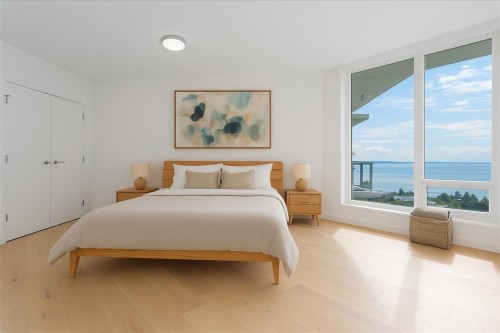 Ph1-1439 George Street, White Rock, BC 