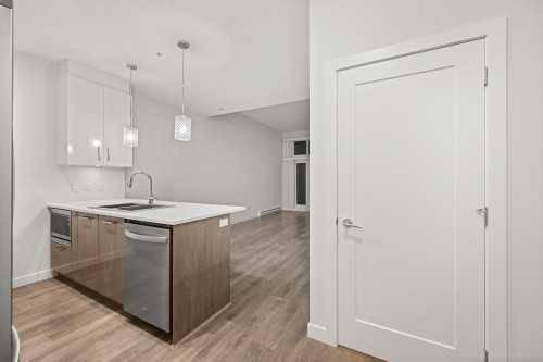 513-20829 77A Avenue, Langley, BC 