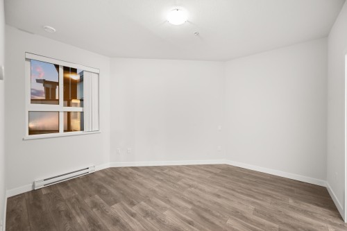 513-20829 77A Avenue, Langley, BC 