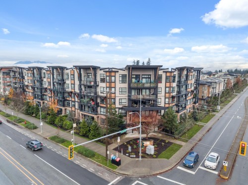 513-20829 77A Avenue, Langley, BC 