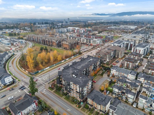 513-20829 77A Avenue, Langley, BC 