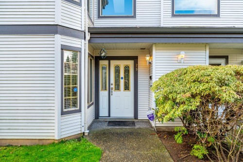 29-15840 84Th Avenue, Surrey, BC 