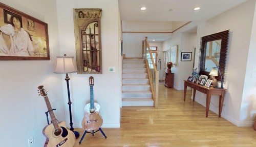 15974 Buena Vista Avenue, White Rock, BC 