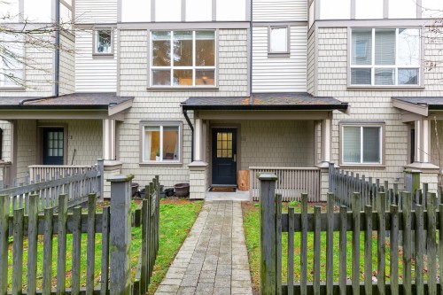 57-7848 209 Street  Langley, BC V2Y 0M4