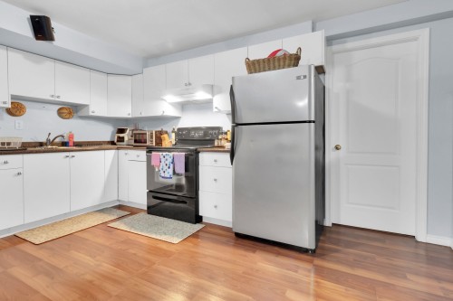 18239 68 Avenue, Surrey, BC 