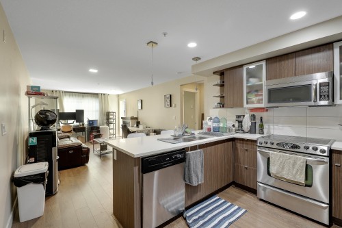 209-19936 56 Avenue, Langley, BC 