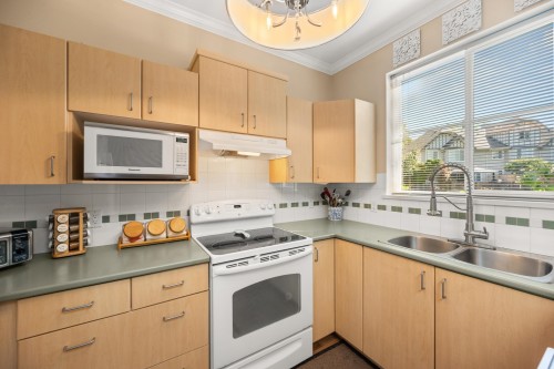 51-6465 184A Street, Surrey, BC 