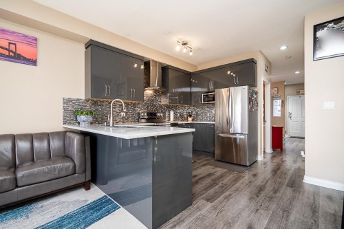 4-18181 68 Avenue, Surrey, BC 