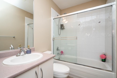 4-18181 68 Avenue, Surrey, BC 