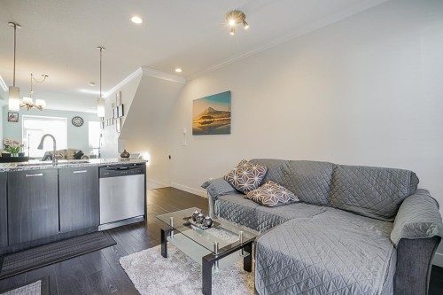 129-5888 144 Street, Surrey, BC 