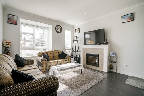 129-5888 144 Street, Surrey, BC 