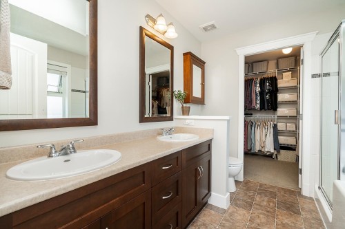 6069 163B Street, Surrey, BC 